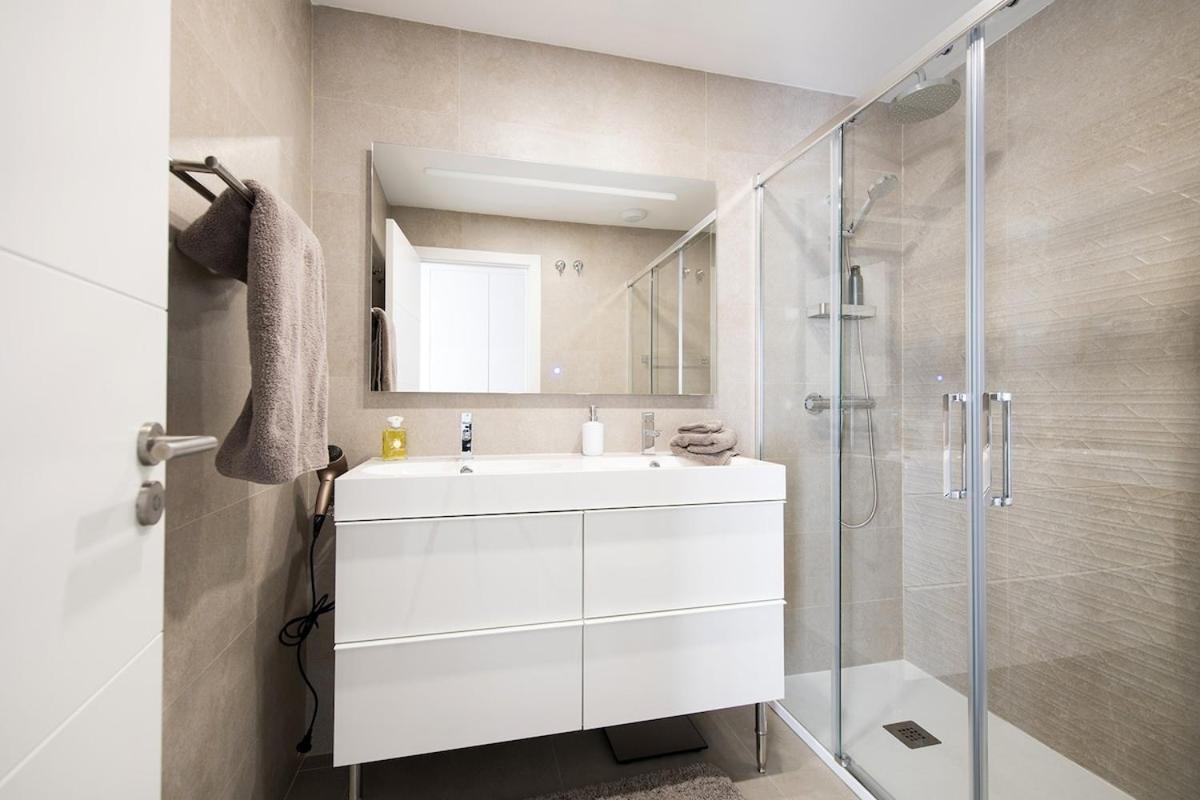 Amazing 3 Bedroom With Wifi And Views *